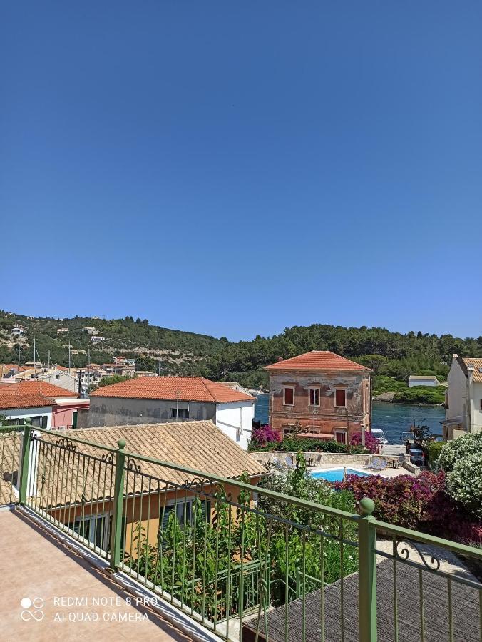 Avra Gaios Exterior foto