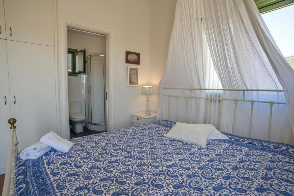 Avra Gaios Quarto foto